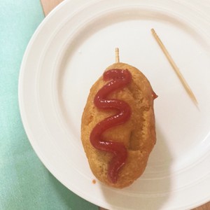 超カリカリっ アメリカンドッグ レシピ 作り方 By Kkomugi クックパッド 簡単おいしいみんなのレシピが358万品