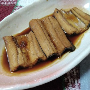 生うなぎの蒲焼き フライパン使用 レシピ 作り方 By 桑水流みき クックパッド 簡単おいしいみんなのレシピが372万品
