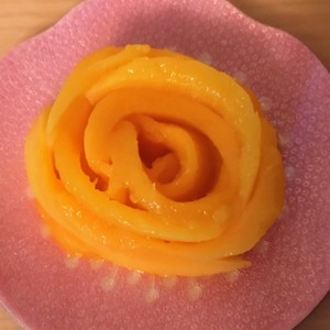 マンゴーの切り方 バラに レシピ 作り方 By 妊活 ザクロママ クックパッド 簡単おいしいみんなのレシピが356万品