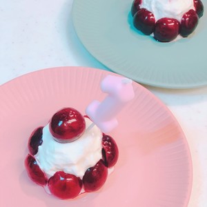 簡単 かわいい 水玉のミニケーキ 犬用 レシピ 作り方 By ちゃぐ家 クックパッド 簡単おいしいみんなのレシピが367万品