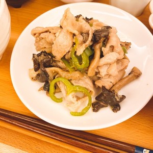 豚肉とひらたけのバター醤油炒め レシピ 作り方 By ちさもぐ クックパッド 簡単おいしいみんなのレシピが360万品