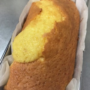 簡単混ぜるだけ カステラ風パウンドケーキ レシピ 作り方 By Mii Hii クックパッド 簡単おいしいみんなのレシピが360万品