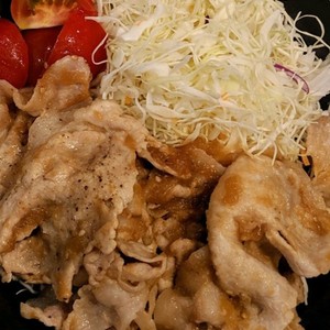 晩ご飯は豚肉 甘辛オニオンソースで レシピ 作り方 By Candy Mam クックパッド 簡単おいしいみんなのレシピが359万品