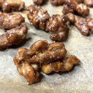 大好き シナモン香るクルミのキャラメリゼ レシピ 作り方 By Ai クックパッド 簡単おいしいみんなのレシピが357万品