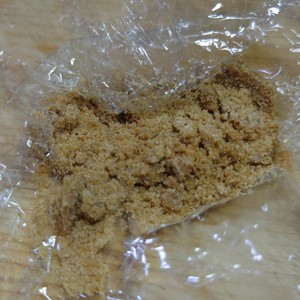簡単粉々 固形スープのもとを砕く方法 レシピ 作り方 By Cherry クックパッド 簡単おいしいみんなのレシピが359万品