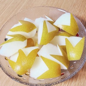 簡単かわいい梨飾り切り親子黄金うさぎ レシピ 作り方 By 柴犬カール クックパッド 簡単おいしいみんなのレシピが359万品