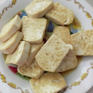 木綿豆腐 焼くだけ 簡単手作り厚揚げ風 レシピ 作り方 By なおluna クックパッド 簡単おいしいみんなのレシピが361万品