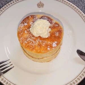 星乃珈琲風 厚焼きスフレパンケーキ レシピ 作り方 By Koyutori クックパッド 簡単おいしいみんなのレシピが359万品