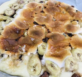 チョコレートピザのレシピ (Cici の模倣品)