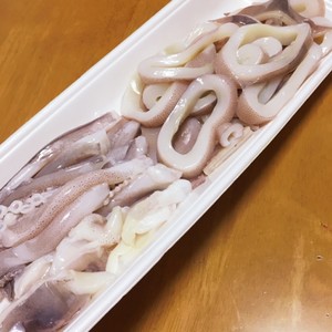 イカのさばき方 ゲソもわたもいただきます レシピ 作り方 By めかまはぉ クックパッド 簡単おいしいみんなのレシピが362万品