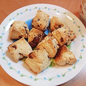Hmスタバ風スコーン バターなし レシピ 作り方 By なつｽﾞキッチン クックパッド 簡単おいしいみんなのレシピが360万品