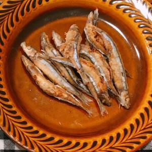 臭みなし きびなごの唐揚げ レシピ 作り方 By みせす まあさ クックパッド 簡単おいしいみんなのレシピが361万品