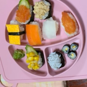 1歳の誕生日に 本物そっくり離乳食お寿司 レシピ 作り方 By りつななママ クックパッド 簡単おいしいみんなのレシピが361万品