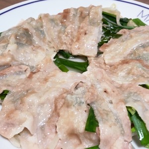 レンジで３分 簡単 豚 ニラ もやし蒸し レシピ 作り方 By サマンサch E クックパッド 簡単おいしいみんなのレシピが371万品