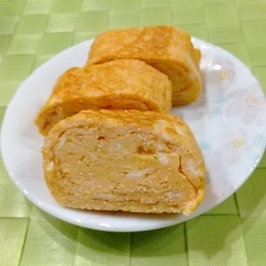絶品 たらこバター醤油の卵焼き 明太子可 レシピ 作り方 By Kuarua クックパッド 簡単おいしいみんなのレシピが360万品