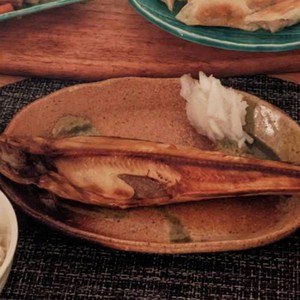 一夜干しホッケの開きをグリルで美味しく レシピ 作り方 By しのくまら クックパッド 簡単おいしいみんなのレシピが364万品