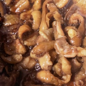 大森 鳥久 さんの鶏皮佃煮 再現 レシピ 作り方 By 唐揚げの錬金術師 クックパッド 簡単おいしいみんなのレシピが364万品