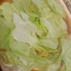変色しない ちぎったレタスの保存方法 レシピ 作り方 By ポルチーニきのこ クックパッド 簡単おいしいみんなのレシピが364万品