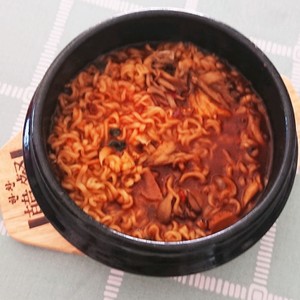 スープカレー風辛ラーメン レシピ 作り方 By 辛ラーメン クックパッド 簡単おいしいみんなのレシピが365万品