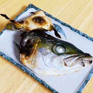 ツバスの塩焼き カマ焼き レシピ 作り方 By 明石浦漁業協同組合 クックパッド 簡単おいしいみんなのレシピが364万品