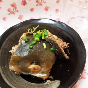 カンパチのあら煮 レシピ 作り方 By もみゅりんyo クックパッド 簡単おいしいみんなのレシピが364万品