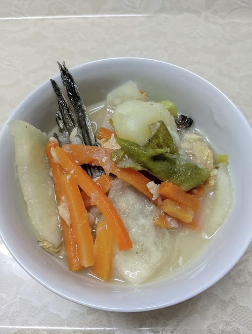鮭のアラで超簡単 じゃっぱ汁 レシピ 作り方 By ちはっぺ クックパッド 簡単おいしいみんなのレシピが376万品