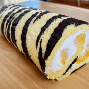 とら柄のパンプキンロールケーキ レシピ 作り方 By ぷーこさん クックパッド 簡単おいしいみんなのレシピが373万品