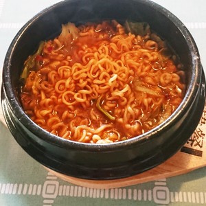 スープカレー風辛ラーメン レシピ 作り方 By 辛ラーメン クックパッド 簡単おいしいみんなのレシピが365万品