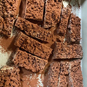 バレンタインに パン粉だけチョコクランチ レシピ 作り方 By えりりりん クックパッド 簡単おいしいみんなのレシピが366万品