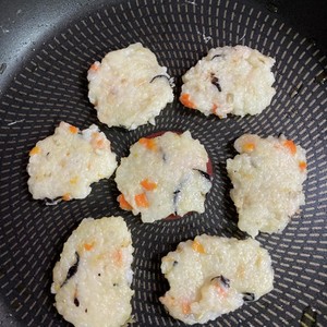 離乳食後期 ひじきごはんの手づかみおやき レシピ 作り方 By Asamicook クックパッド 簡単おいしいみんなのレシピが366万品