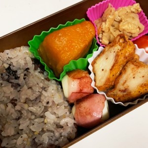 お弁当 ウズラ卵のベーコン巻き レシピ 作り方 By ライダー クックパッド 簡単おいしいみんなのレシピが367万品