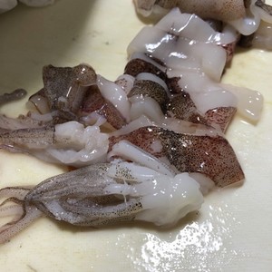 イカのさばき方 ゲソもわたもいただきます レシピ 作り方 By めかまはぉ クックパッド 簡単おいしいみんなのレシピが371万品