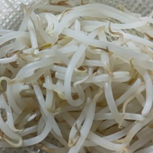 もやしのニオイ消してみせます レシピ 作り方 By ﾏｷ ﾏｷ クックパッド 簡単おいしいみんなのレシピが371万品