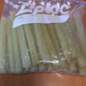 超簡単 ふきの塩漬 冷凍保存 レシピ 作り方 By ワコりんごちゃん クックパッド 簡単おいしいみんなのレシピが371万品