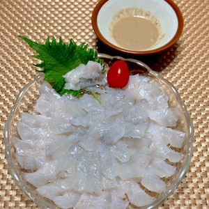 ヒラメのお造りを 肝ポン酢で Q レシピ 作り方 By フラダンス17 クックパッド 簡単おいしいみんなのレシピが368万品
