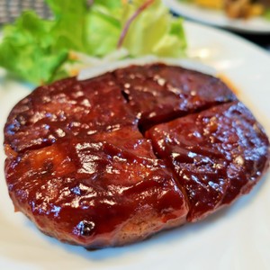 マルシンハンバーグの美味し 焼き方 レシピ 作り方 By さくたいmom クックパッド 簡単おいしいみんなのレシピが371万品