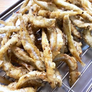 超簡単とってもおいしい わかさぎの唐揚げ レシピ 作り方 By リトルツー クックパッド 簡単おいしいみんなのレシピが372万品