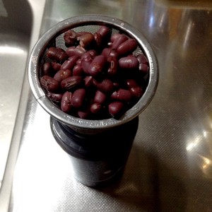 一晩じっくり 簡単 あずき茶 レシピ 作り方 By みーみみみーママ クックパッド 簡単おいしいみんなのレシピが373万品