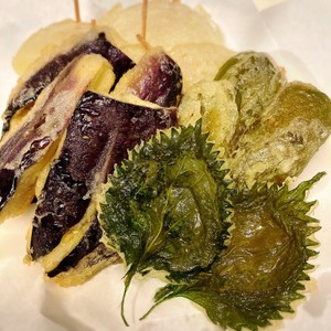 市販の天ぷら粉いらずの 天ぷら衣 レシピ 作り方 By ぱんこ６２５ クックパッド 簡単おいしいみんなのレシピが372万品
