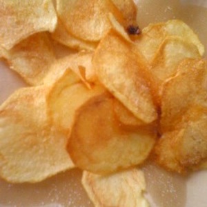 手作りコンソメポテトチップス レシピ 作り方 By Emiママ クックパッド 簡単おいしいみんなのレシピが360万品