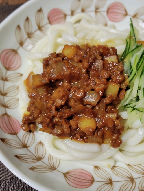 チャジャンミョン 韓国のジャージャー麺 レシピ 作り方 By ダージリンちゃん クックパッド 簡単おいしいみんなのレシピが374万品