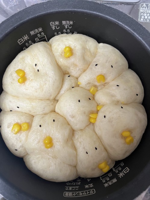 炊飯器で簡単 8 ひよこちぎりパン レシピ 作り方 By ぬうちゃん クックパッド 簡単おいしいみんなのレシピが378万品