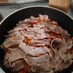 豚肉とせん切りキャベツのフライパン蒸し