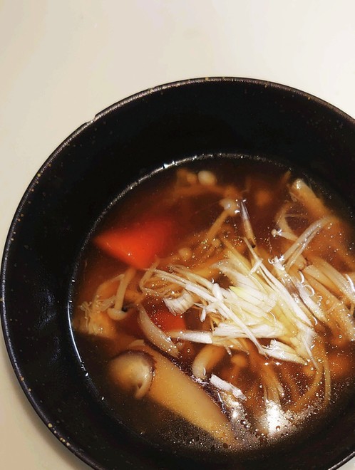 きのこ汁 レシピ 作り方 By もへほっぺ クックパッド 簡単おいしいみんなのレシピが375万品