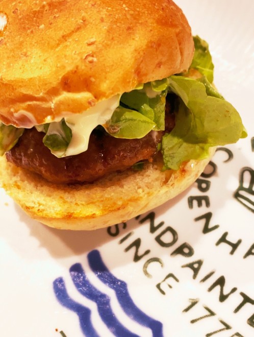 再現マック てりやきバーガー ハンバーグ レシピ 作り方 By あやまんくっきんぐ クックパッド 簡単おいしいみんなのレシピが375万品