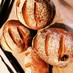 【HB】ハード系の胡桃クランベリーパン