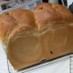 自家製酵母の山型食パン