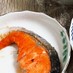 香ばしい♪︎フライパン使いごま油で焼き鮭