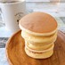 朝食にも便利☆小麦粉で簡単ホットケーキ
