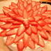 お花のような苺のデコレーションケーキ